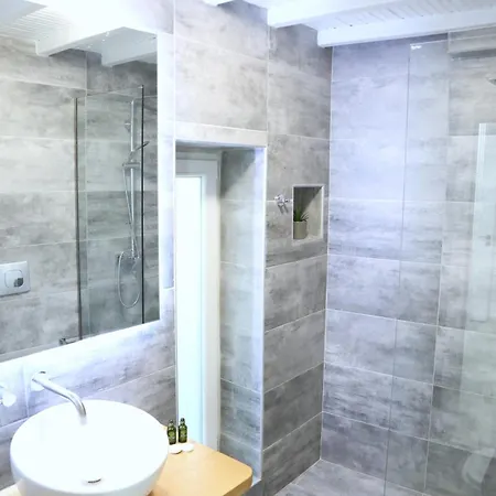 度假居 Whitelist Lux In