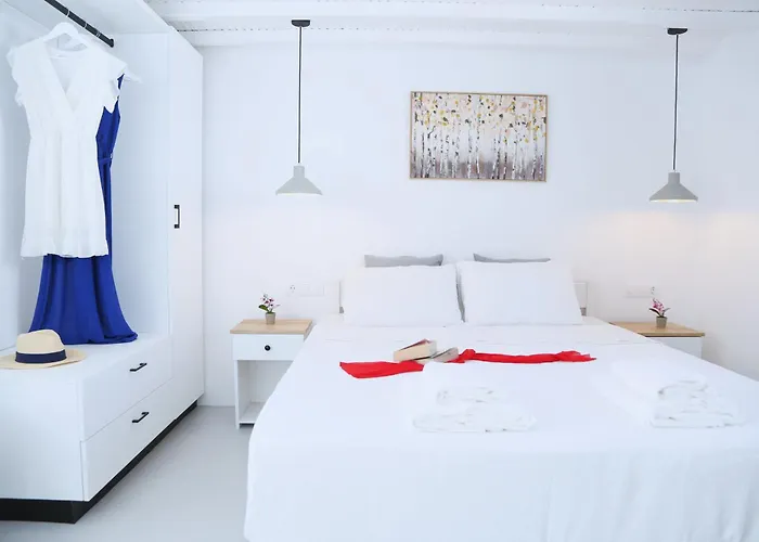 Whitelist Lux In بيت للعطل *